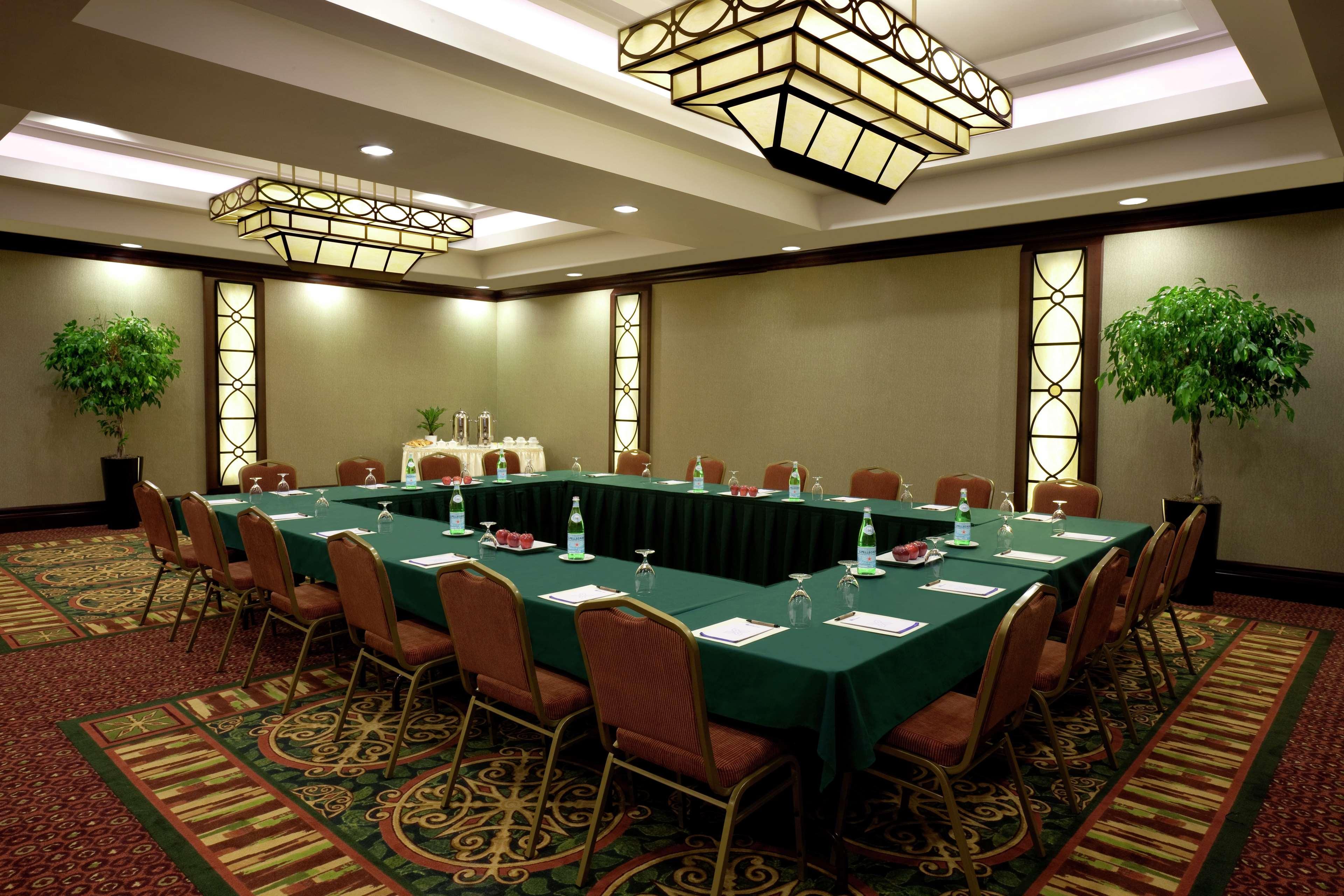 Hilton Garden Inn Toronto Airport Mississauga Faciliteiten foto